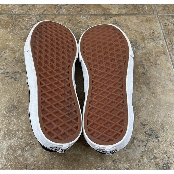 VANS Kids Classic black and yellow Slip On Size 2.5 - Picture 7 of 7